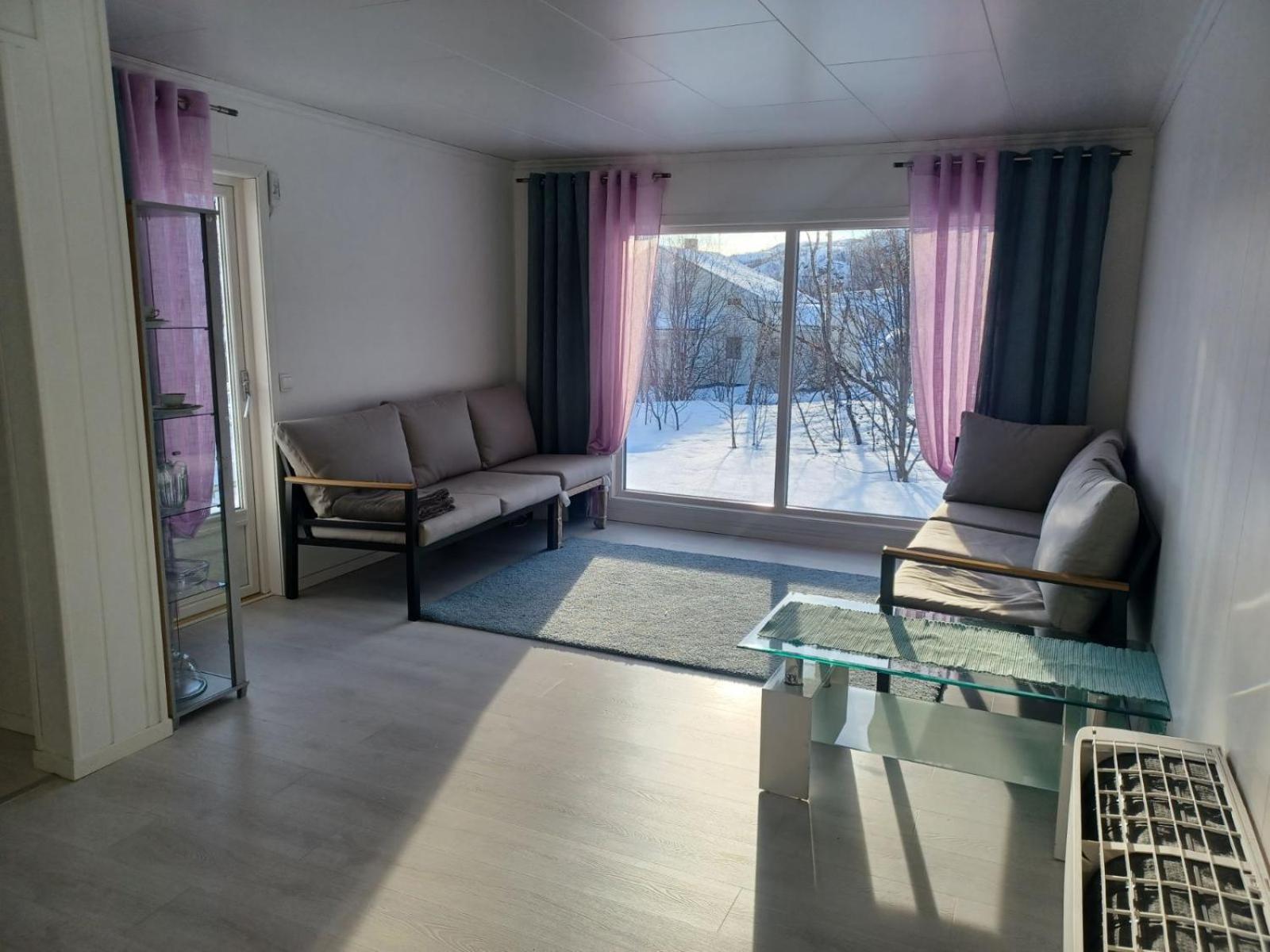 Skjervoy Great Guest House Natalie'S מראה חיצוני תמונה
